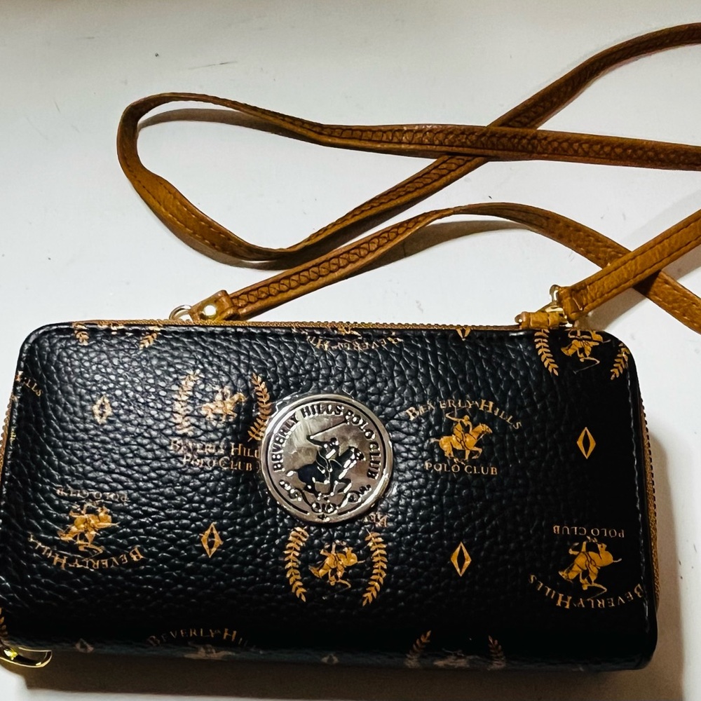 NWT Beverly Hills Polo Club Wallet Crossbody Wristlet